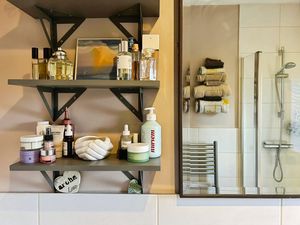 Photo 1- click for photo gallery